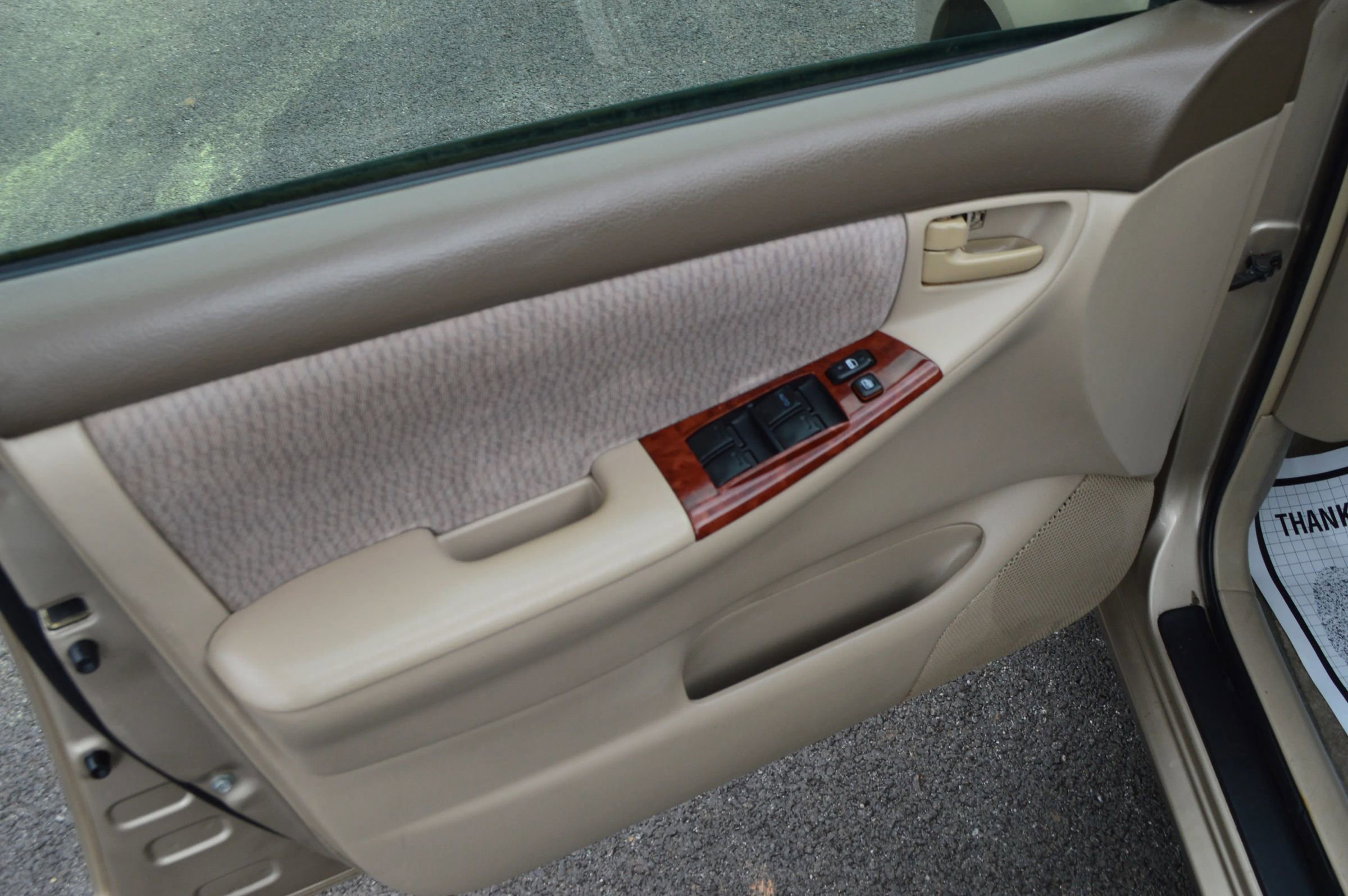 Used 2005 Toyota Corolla S image 13