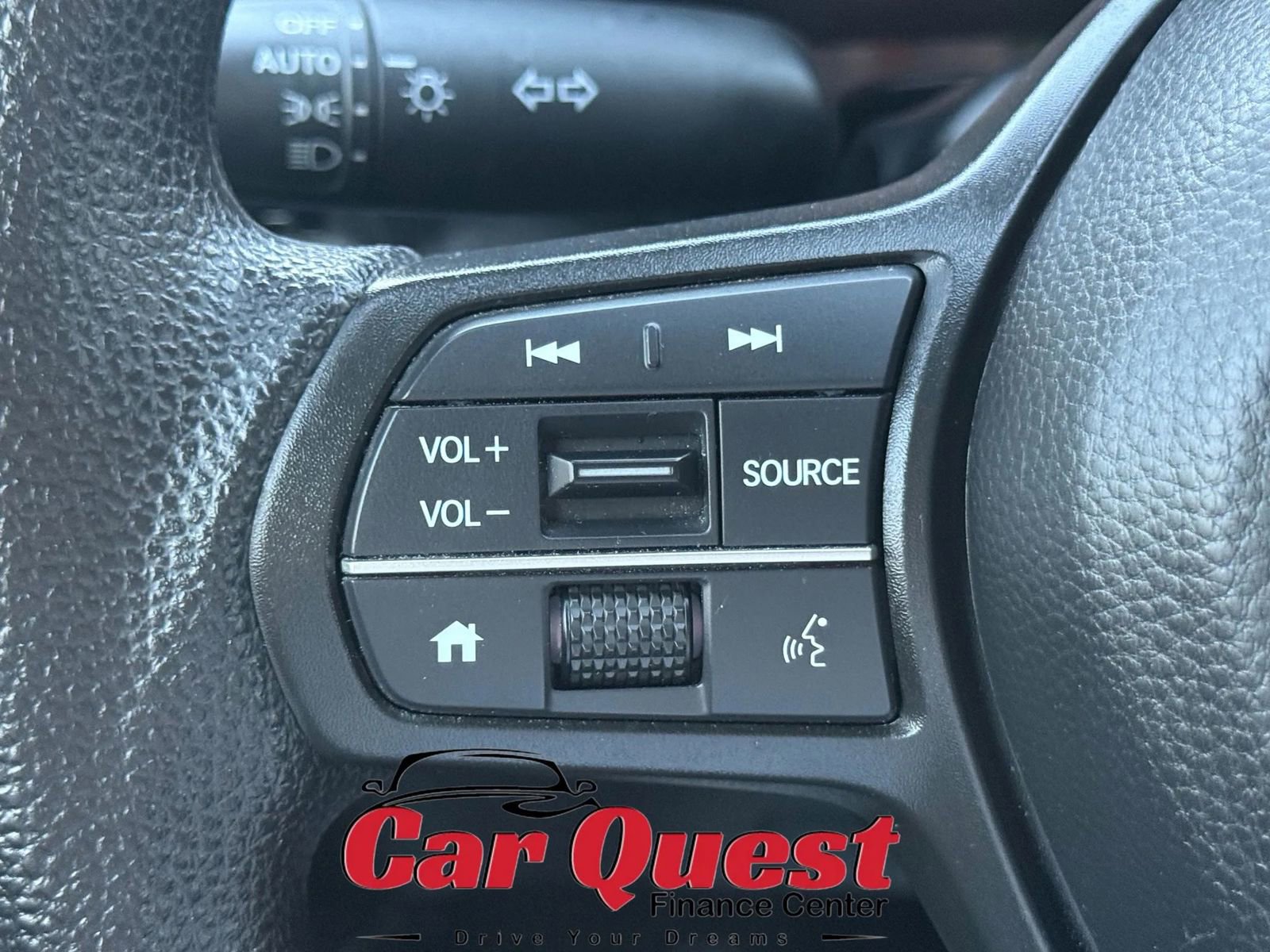 Used 2025 Honda CR-V EX image 23