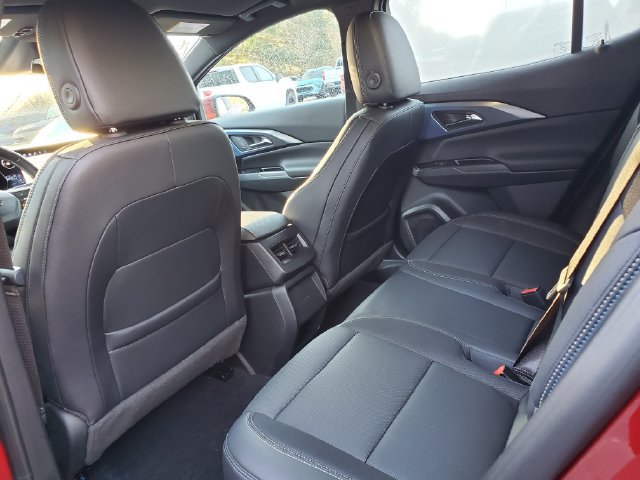 Certified 2024 Chevrolet Equinox EV LT FWD image 14