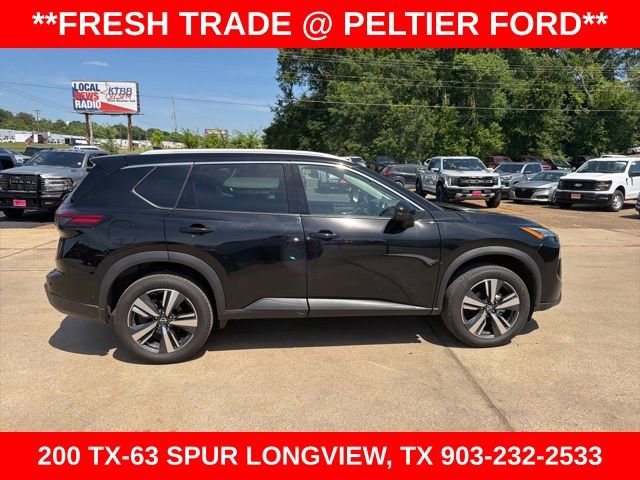 Used 2026 Nissan Rogue SL FWD image 13