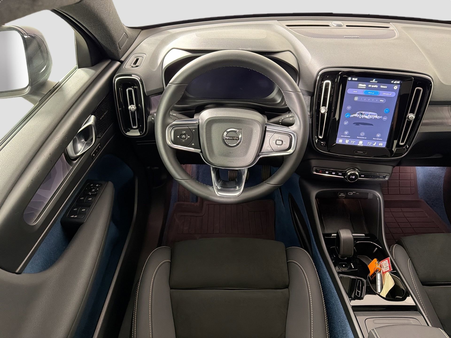 Certified 2023 Volvo C40 P8 Recharge Ultimate AWD/4WD image 23