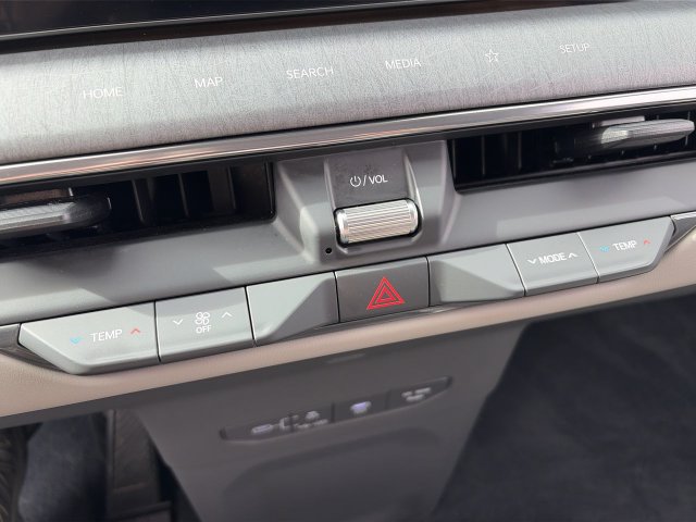 Certified 2024 Kia EV9 Land AWD/4WD image 29