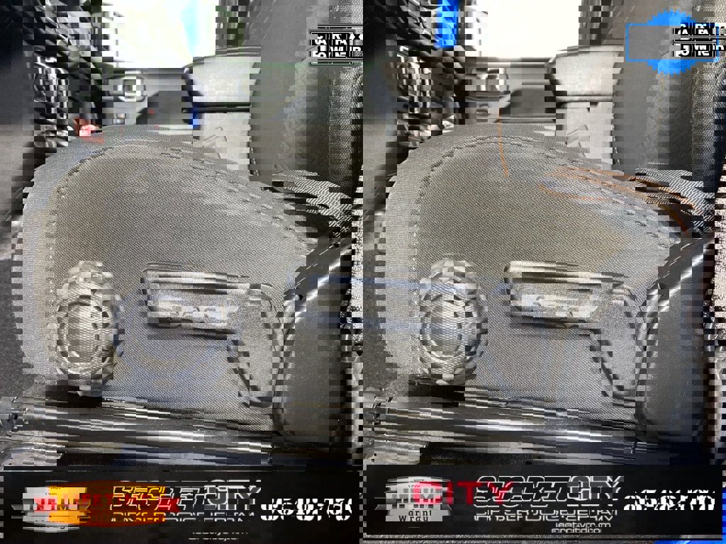 Used 2023 Jeep Gladiator Mojave w/ Trailer Tow Package image 13