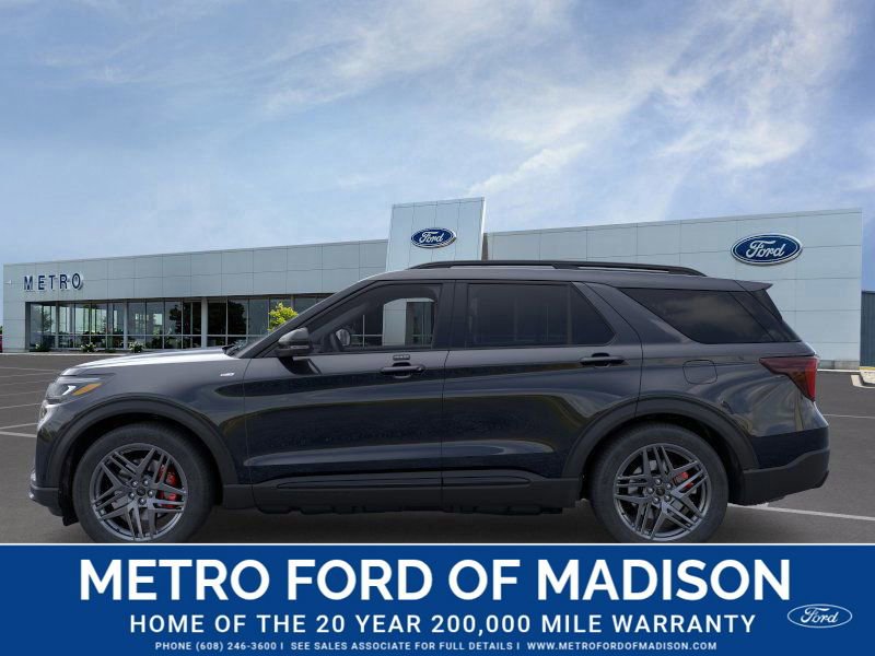 New 2026 Ford Explorer ST-Line w/ ST-Line Street Pack image 3