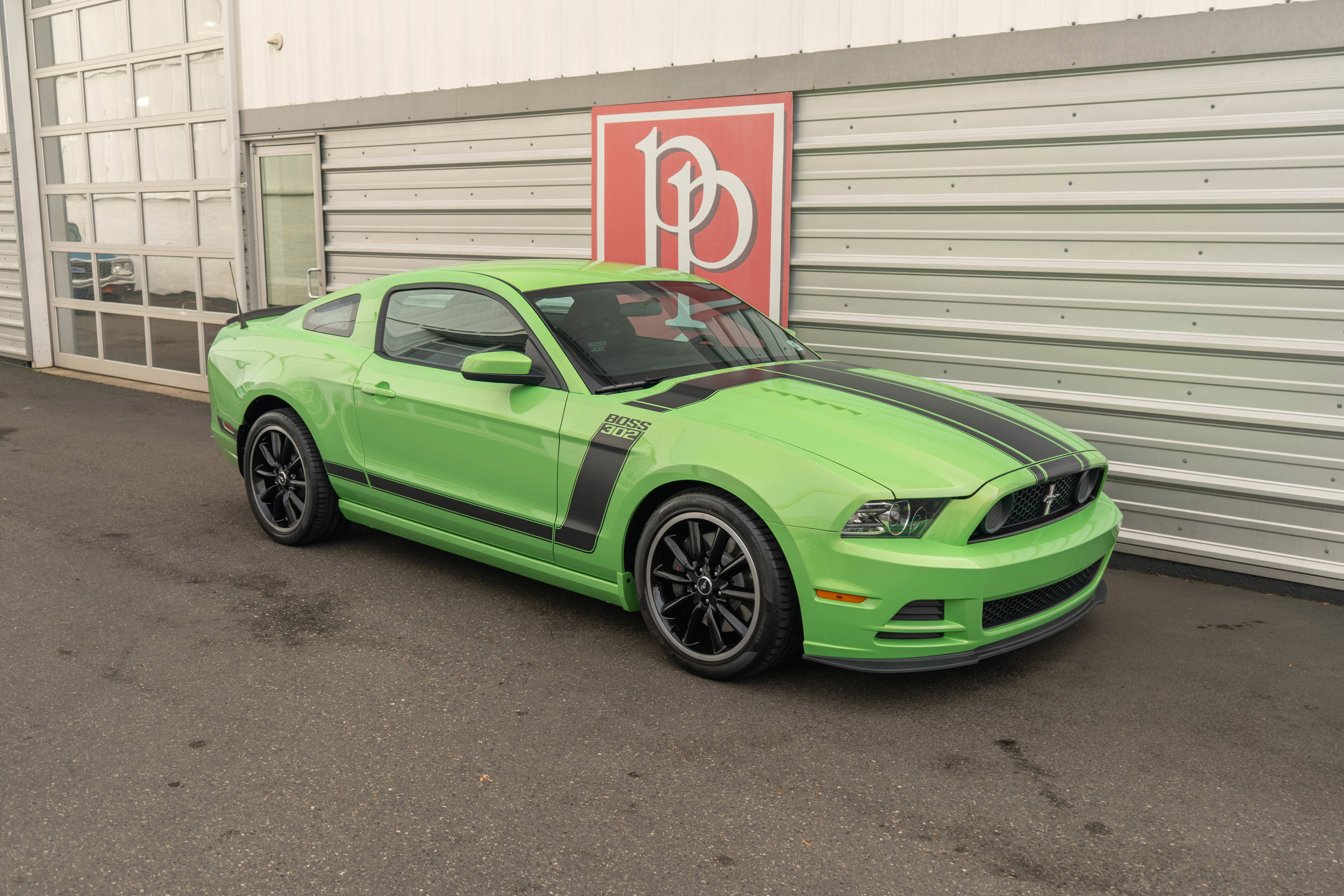 Used 2013 Ford Mustang Boss 302 w/ Boss 302 Accessory Pkg image 38