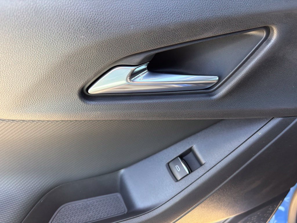 New 2027 Chevrolet Equinox RS FWD image 44