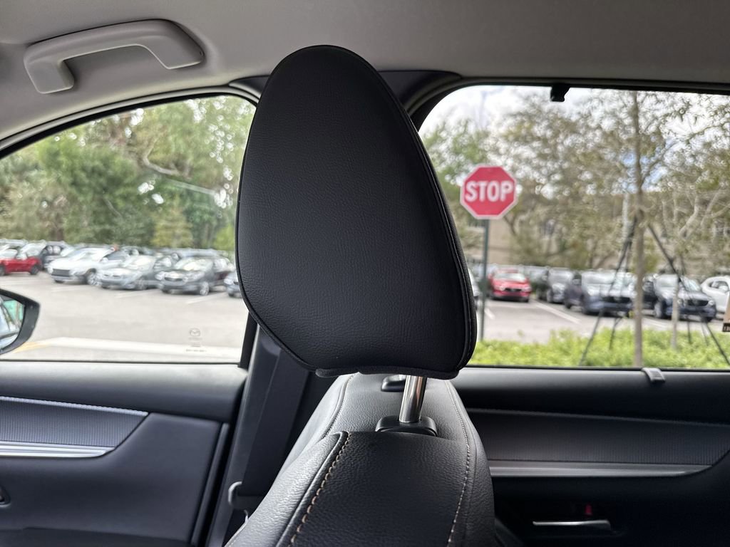 Certified 2025 MAZDA CX-90 3.3 Turbo w/ Preferred Package image 17