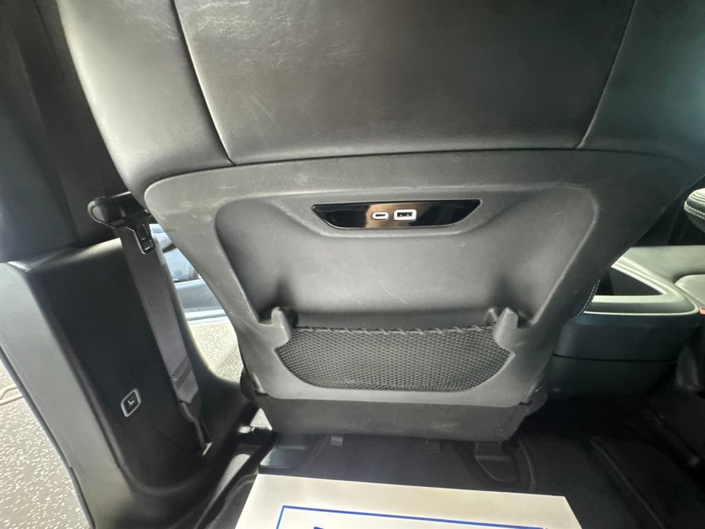 Used 2025 Chrysler Pacifica Select FWD image 28