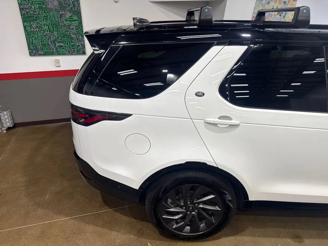 Used 2022 Land Rover Discovery S R-Dynamic AWD/4WD image 50