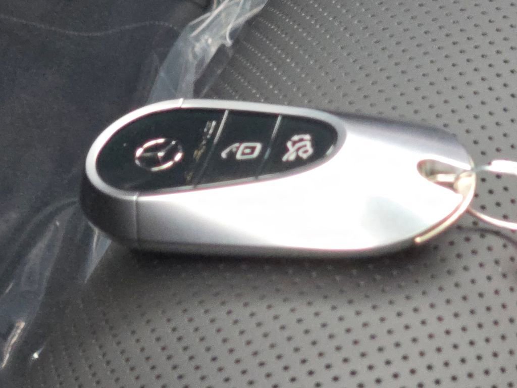 New 2026 Mercedes-Benz CLE 53 AMG 4MATIC Coupe image 38