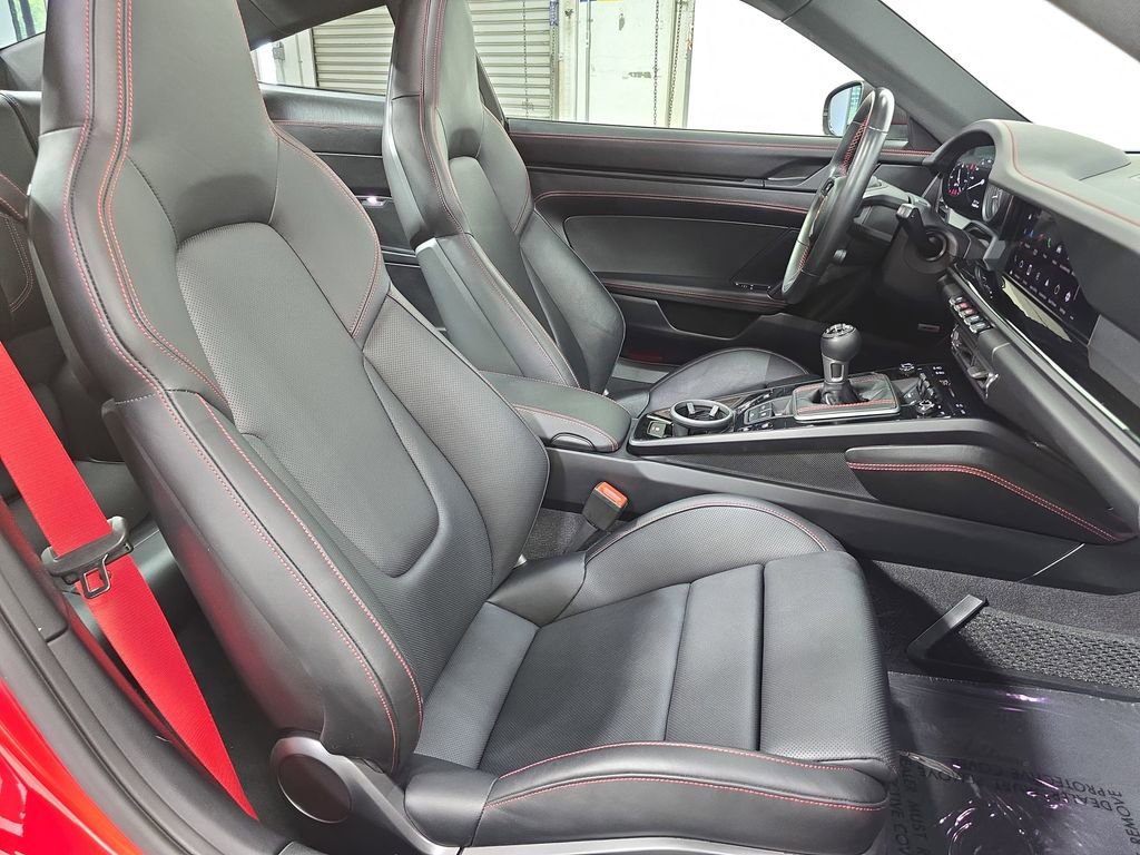 Certified 2024 Porsche 911 Carrera T RWD image 27