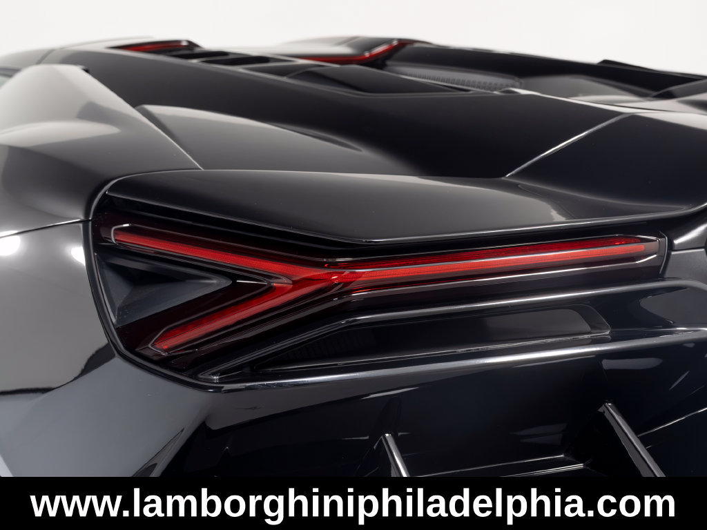 Used 2026 Lamborghini Revuelto AWD/4WD image 53