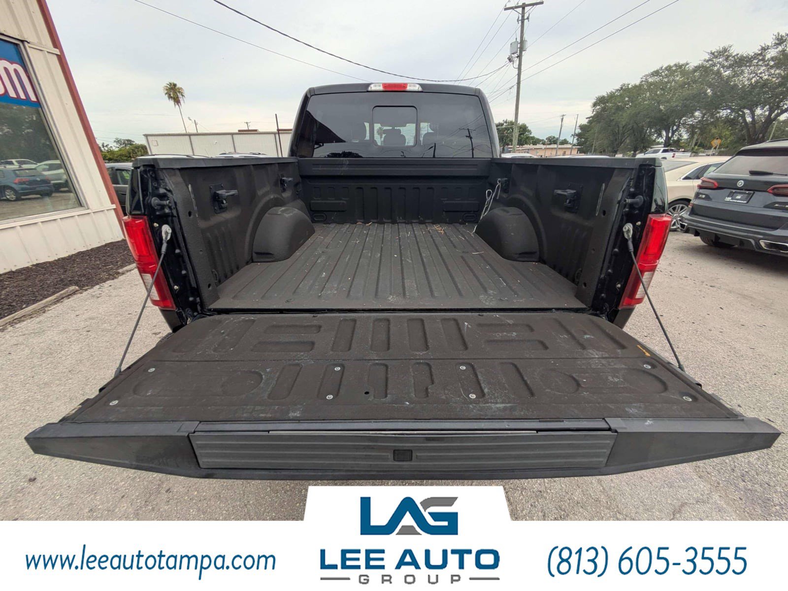 Used 2018 Ford F150 Platinum w/ Equipment Group 701A Luxury AWD/4WD image 12