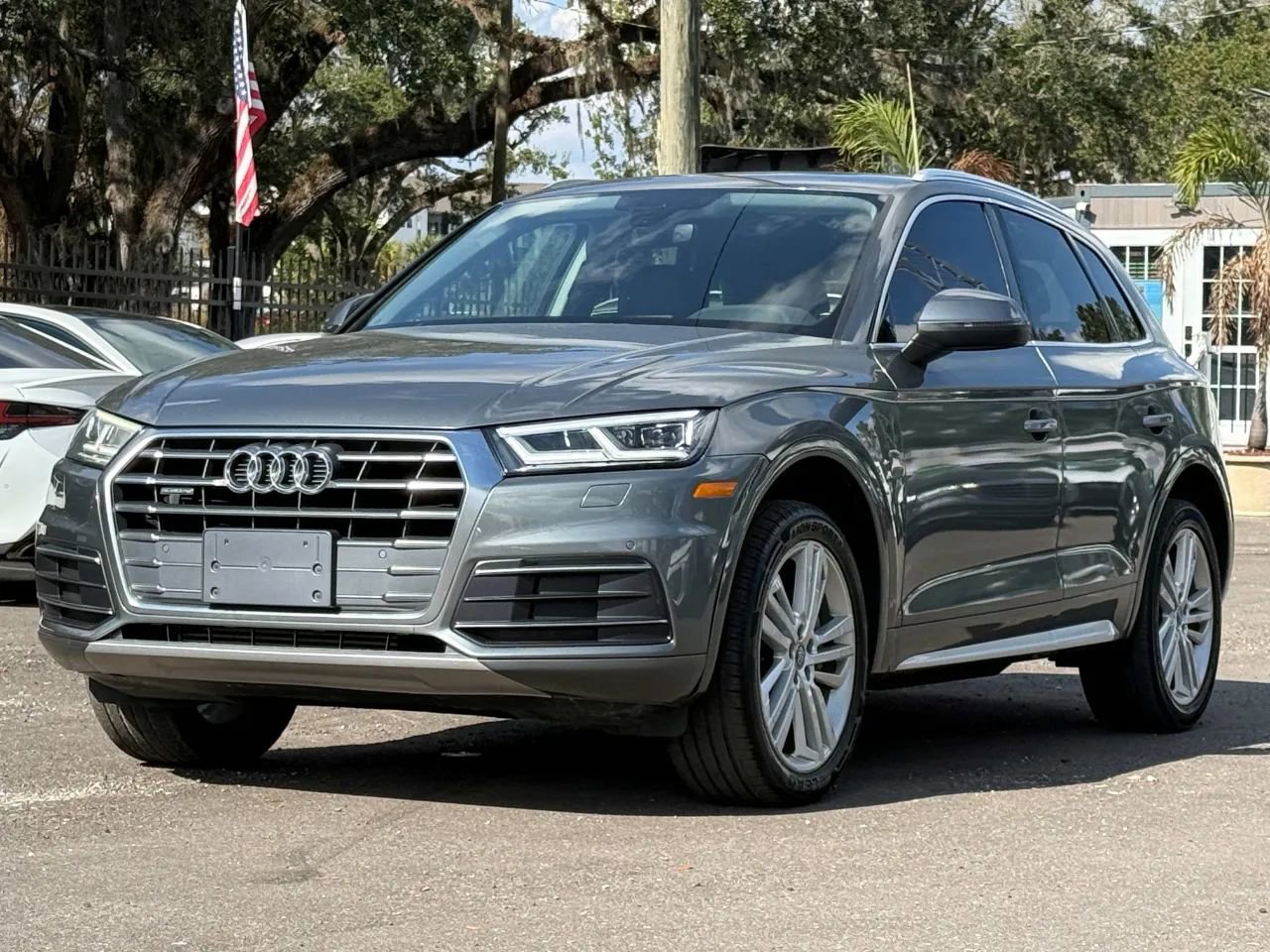 Used 2018 Audi Q5 2.0T Premium Plus image 2