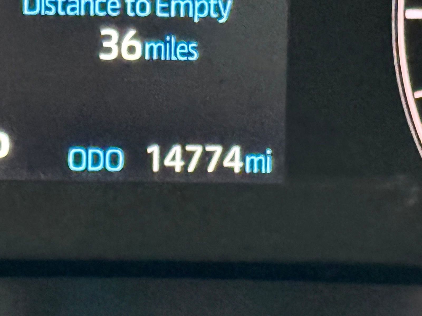 Used 2023 Toyota Corolla Cross L image 28