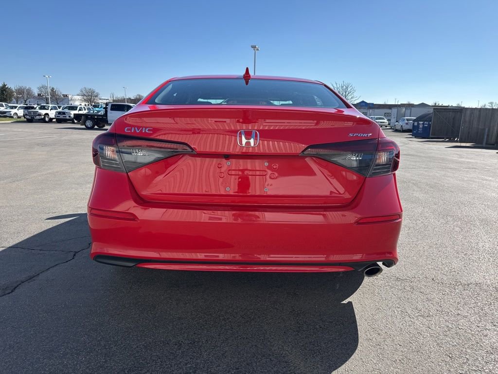 Used 2025 Honda Civic Sport image 6