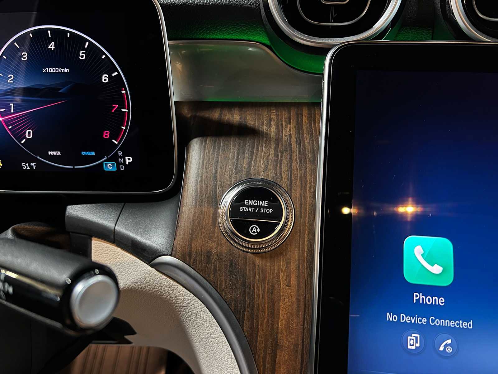 Certified 2025 Mercedes-Benz GLC 300 4MATIC image 29