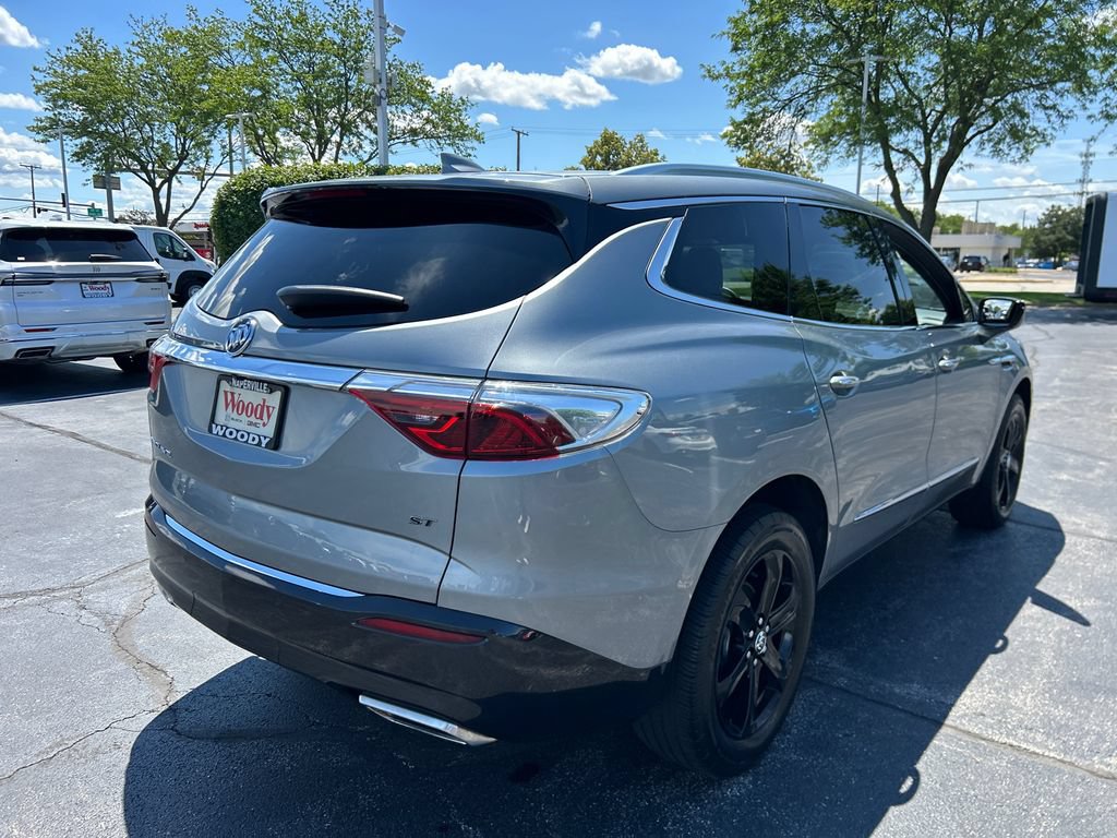 Certified 2024 Buick Enclave Essence w/ Experience Buick Package FWD image 8