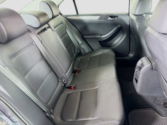 Used 2015 Volkswagen Jetta TDI SE image 26