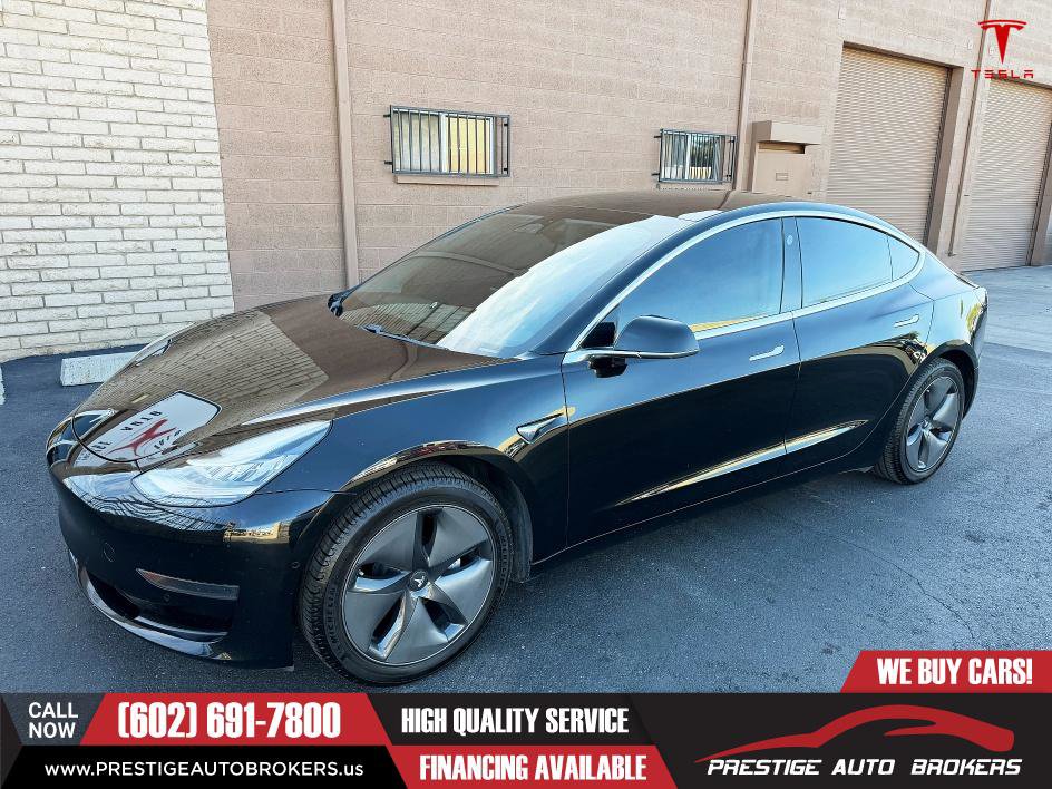 Used 2019 Tesla Model 3 Standard Range Plus image 4