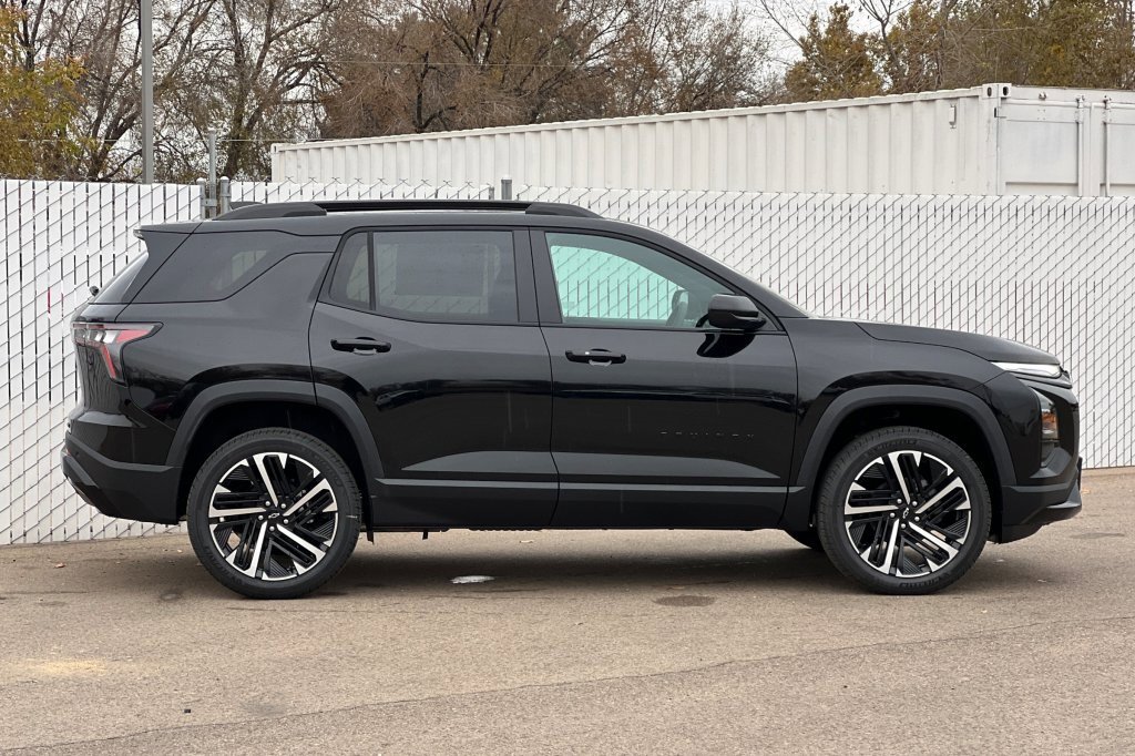 New 2026 Chevrolet Equinox RS w/ Convenience Package III video 3