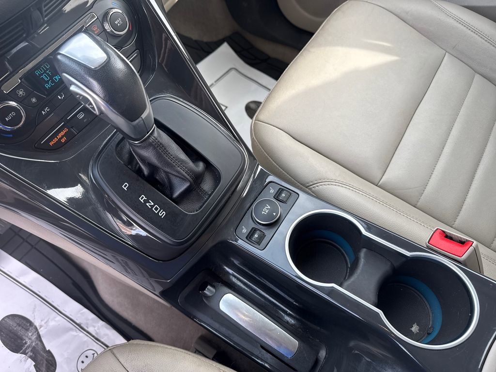 Used 2015 Ford Escape Titanium FWD image 27