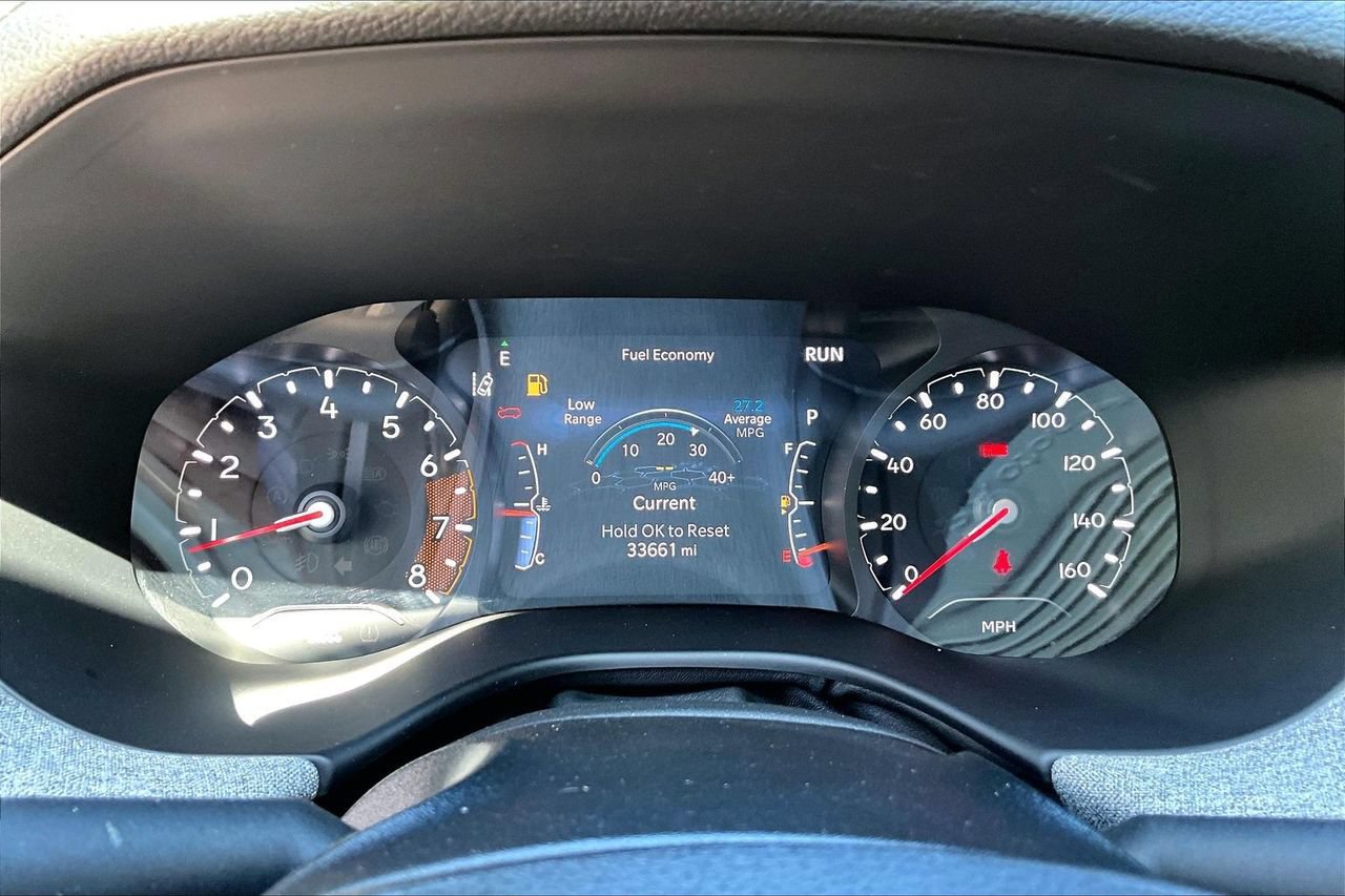 Used 2023 Jeep Compass Latitude AWD/4WD image 12