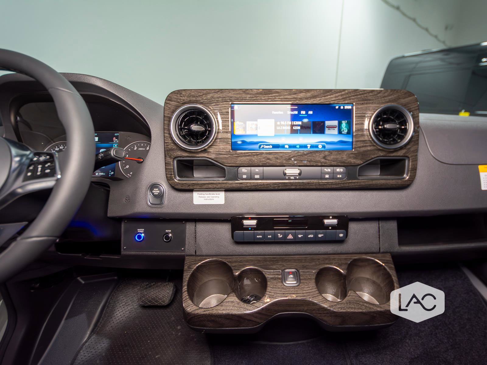 Used 2025 Mercedes-Benz Sprinter 3500 image 20