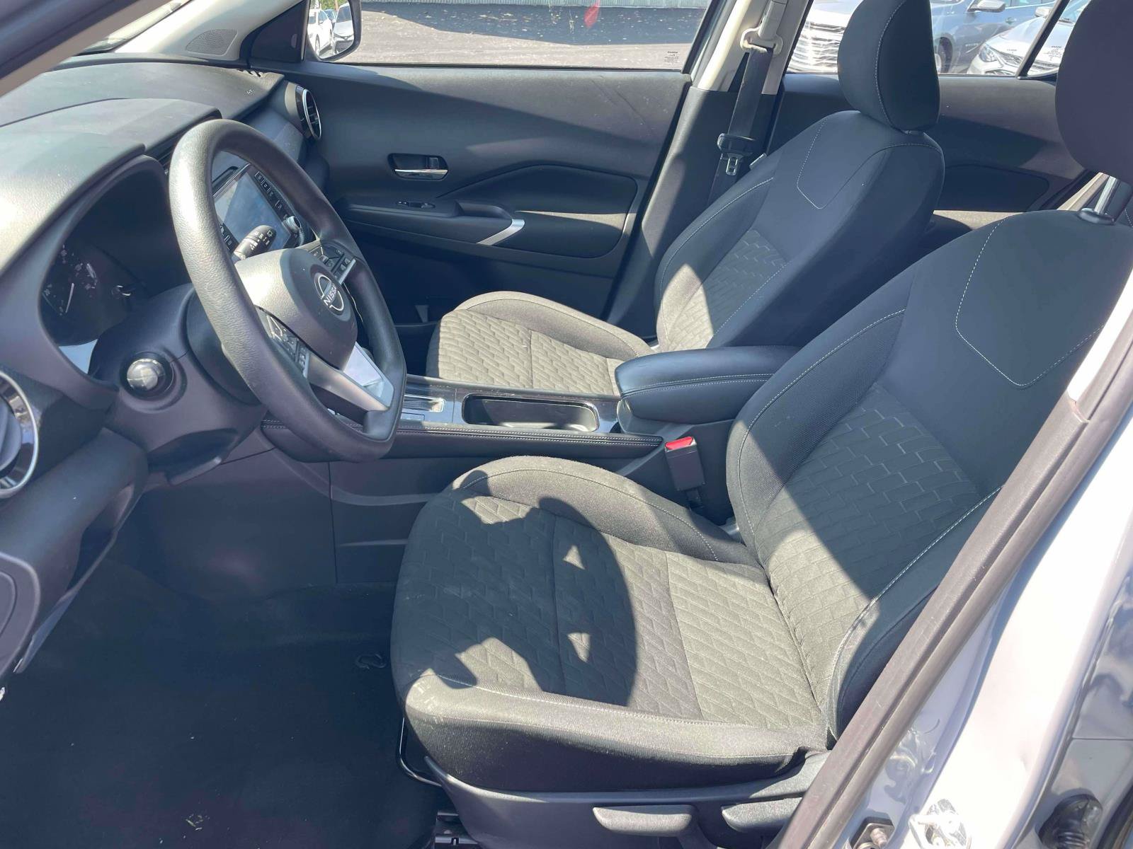 Used 2023 Nissan Kicks SV FWD image 12