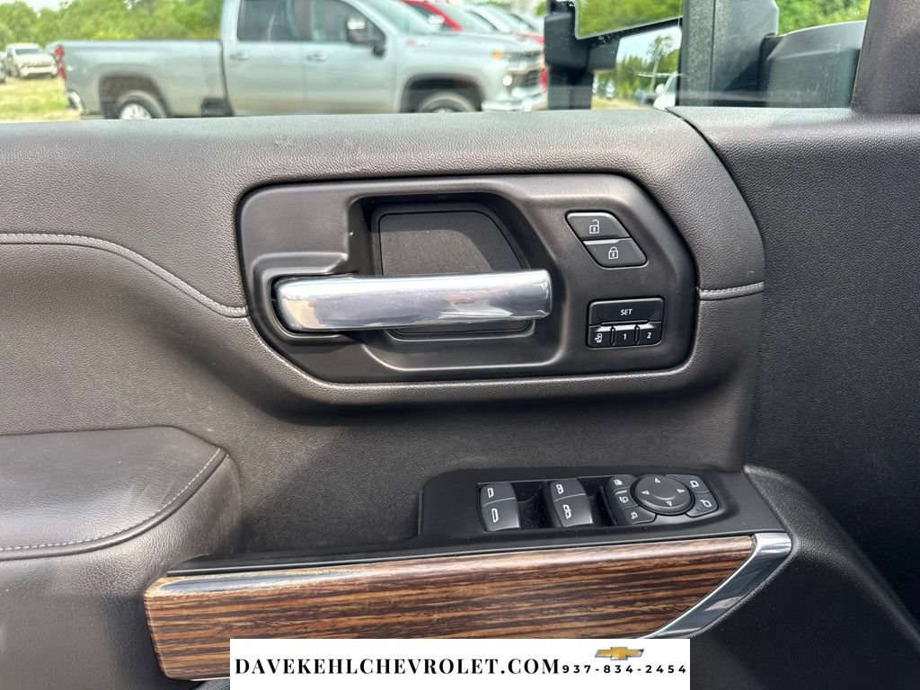 Used 2022 Chevrolet Silverado 3500 High Country w/ Z71 Off-Road Package AWD/4WD image 17