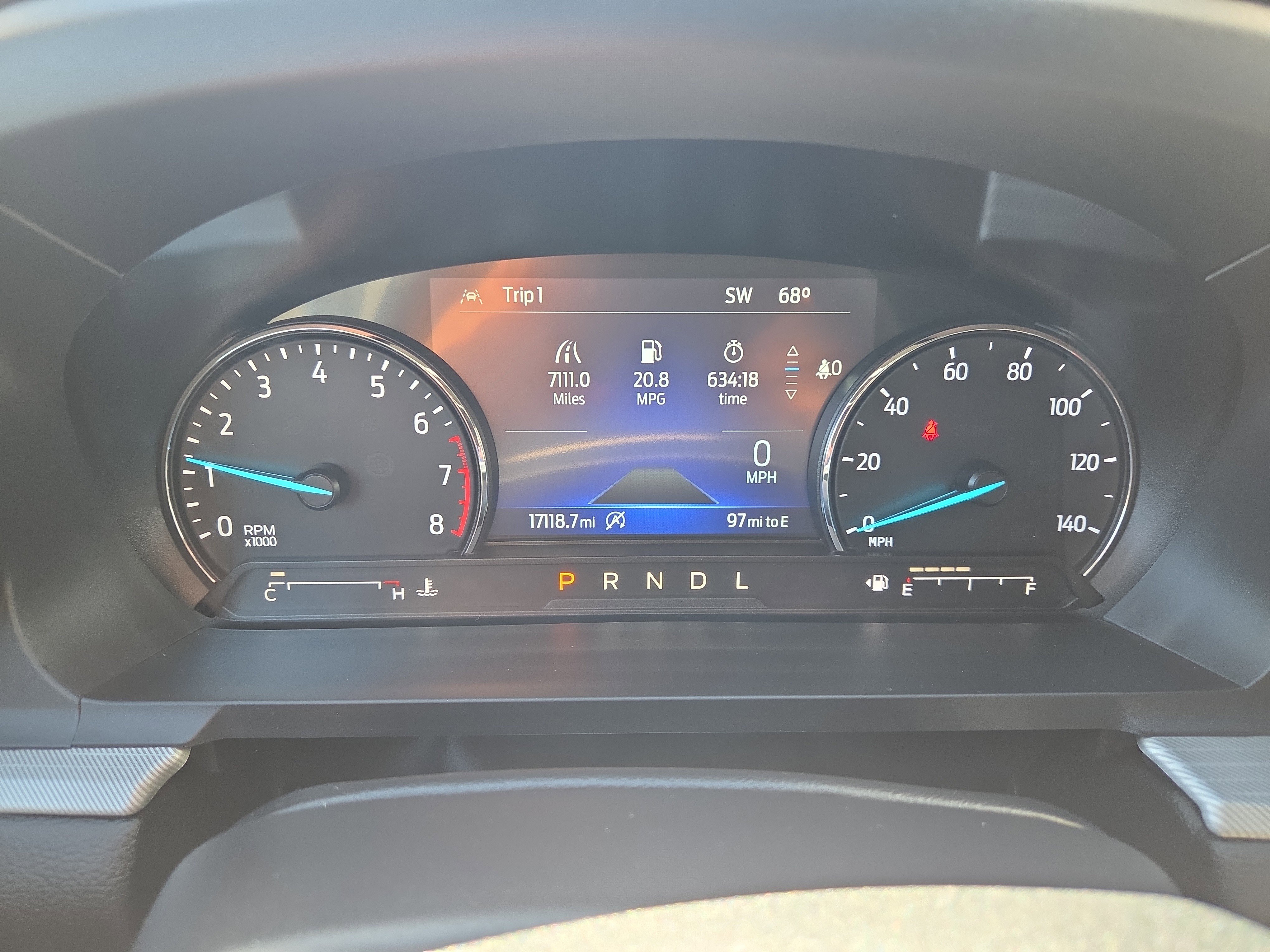 Used 2024 Ford Explorer XLT w/ Equipment Group 202A image 18