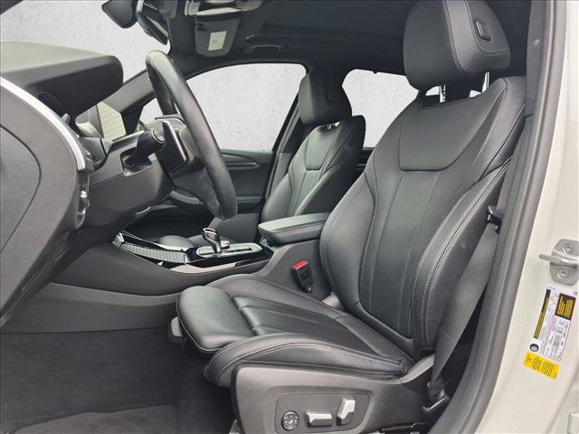 Used 2024 BMW X3 sDrive30i w/ Convenience Package RWD image 16