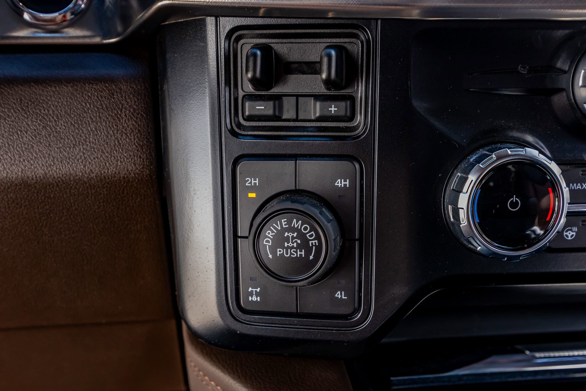 Used 2026 Ford F250 King Ranch w/ Tremor Off-Road Package image 23