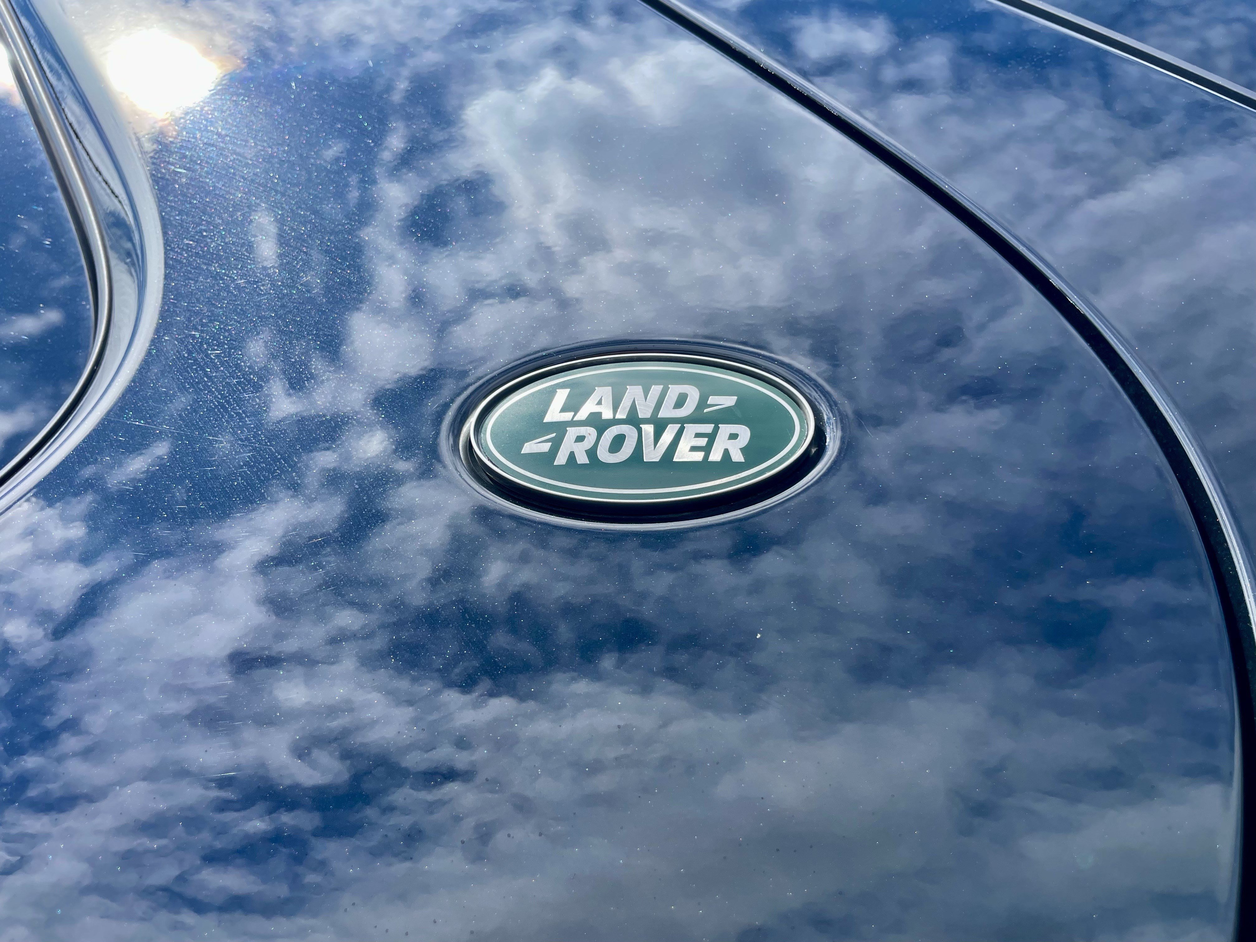 Certified 2025 Land Rover Discovery Dynamic SE AWD/4WD image 35