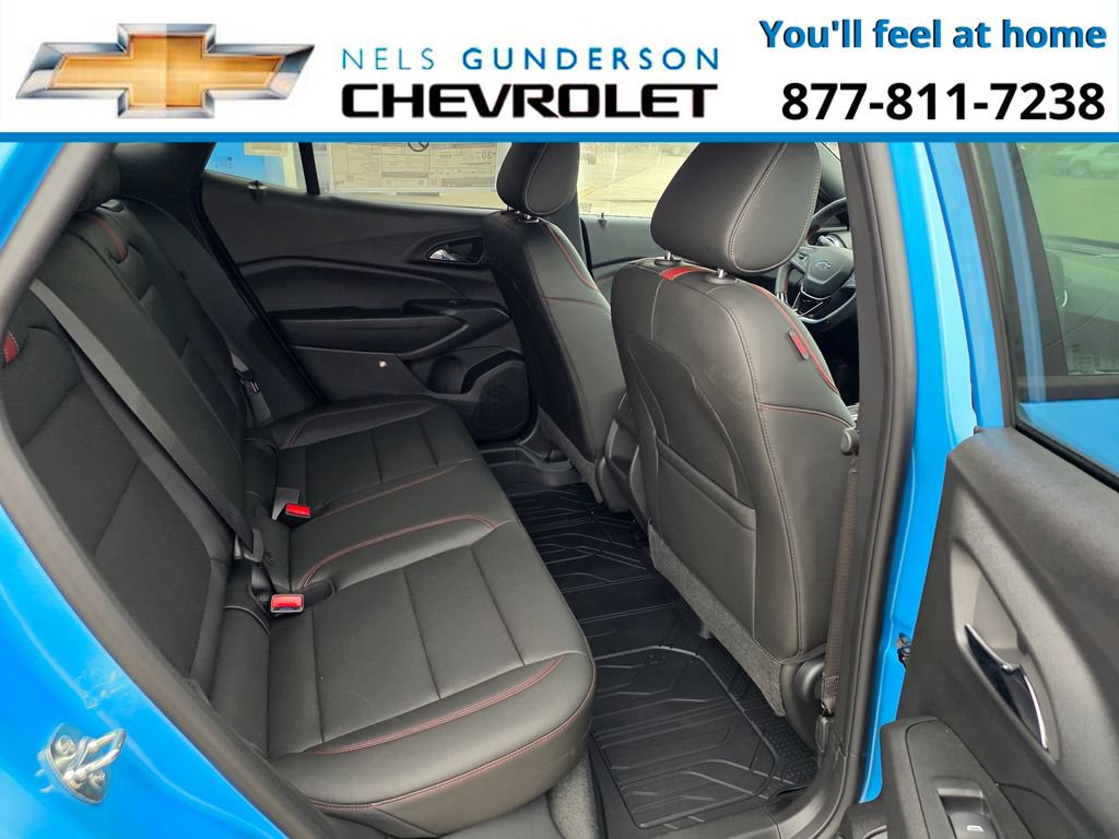 New 2026 Chevrolet Trax RS w/ Sunroof Package FWD image 11