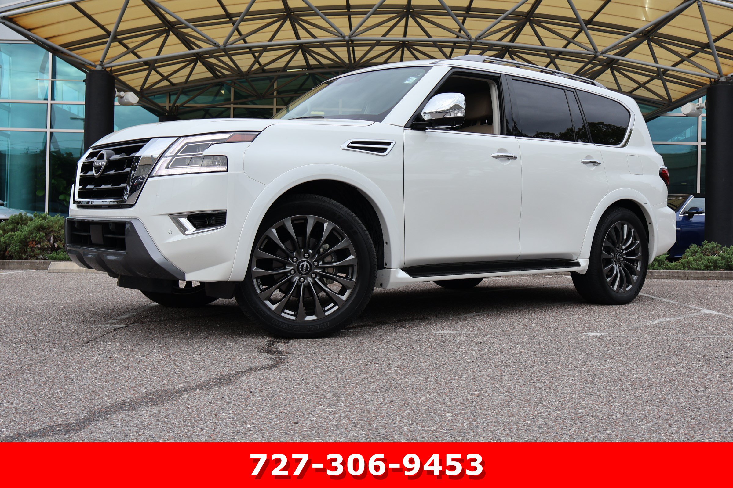 Used 2023 Nissan Armada Platinum w/ Captain's Chairs Package AWD/4WD image 1