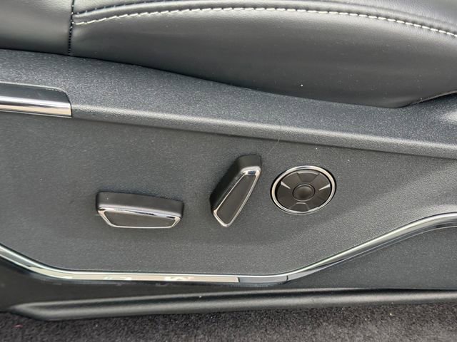 New 2025 Ford F150 Lightning Platinum AWD/4WD image 14