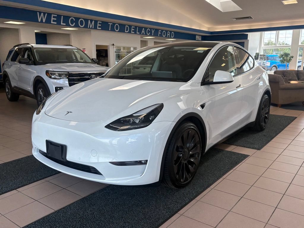 Used 2022 Tesla Model Y Performance AWD/4WD video 1
