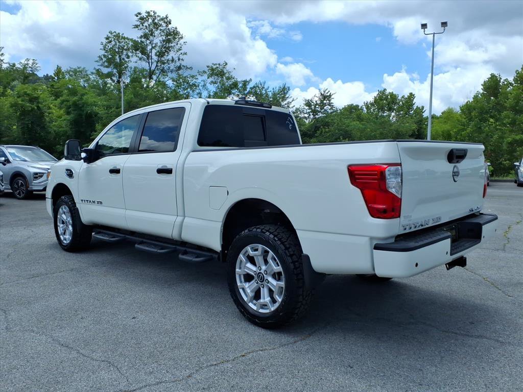 Certified 2024 Nissan Titan SV w/ SV Convenience Package AWD/4WD image 7