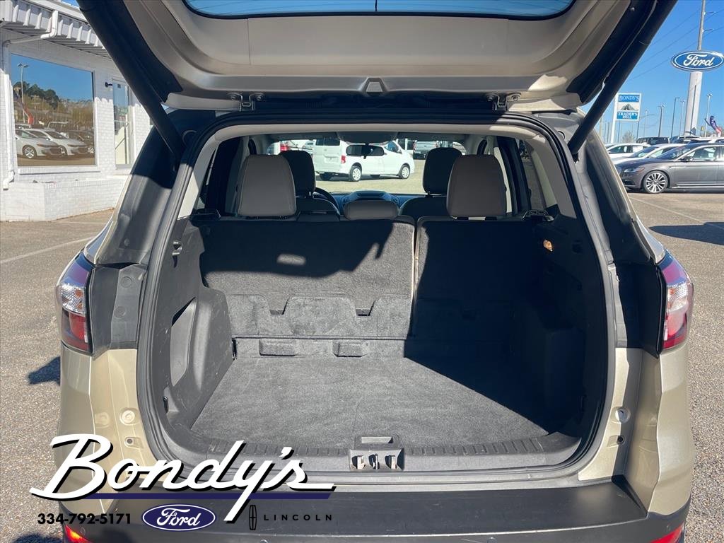 Used 2018 Ford Escape SEL image 18