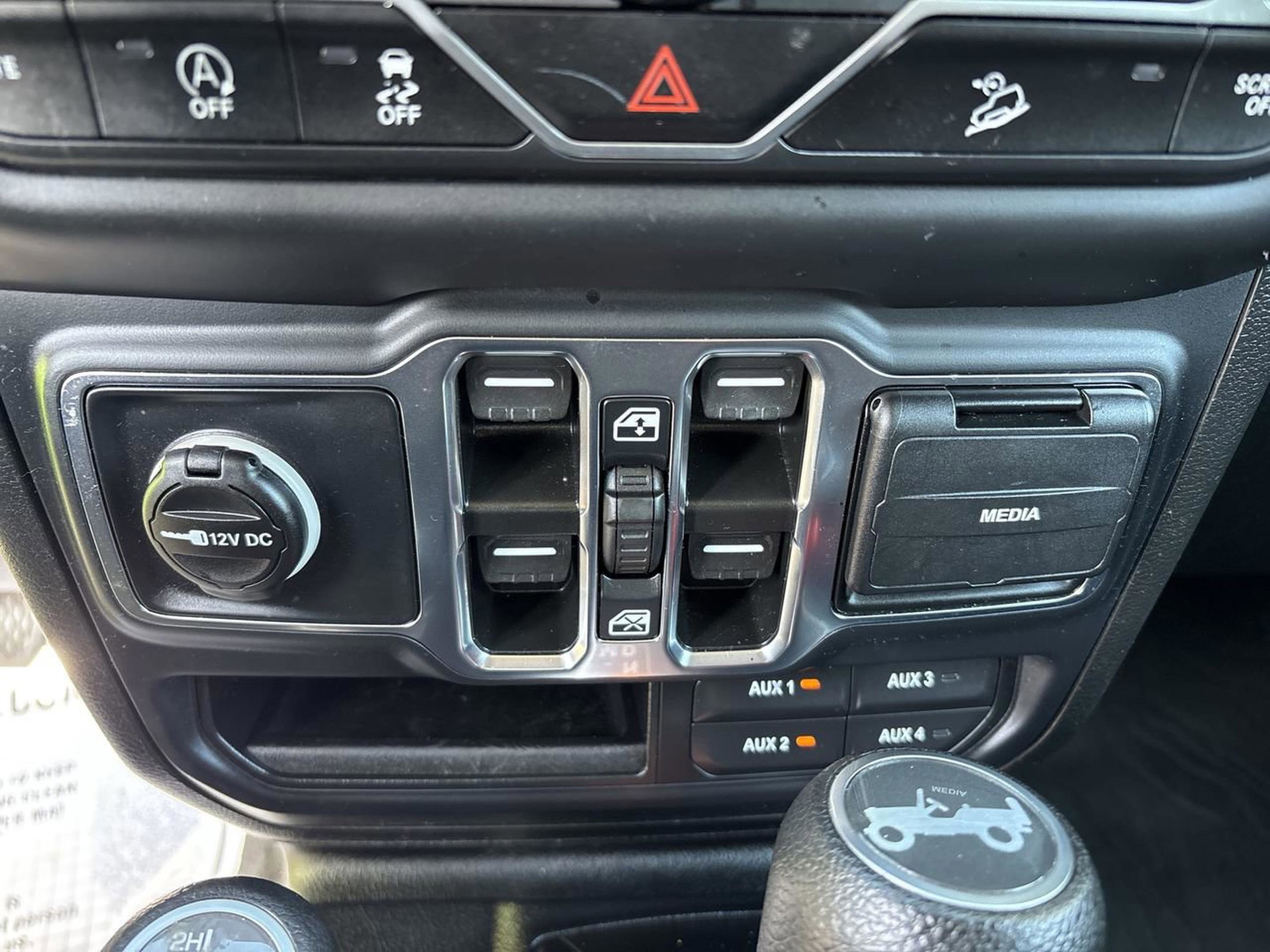 Used 2019 Jeep Wrangler Unlimited Sport S image 31