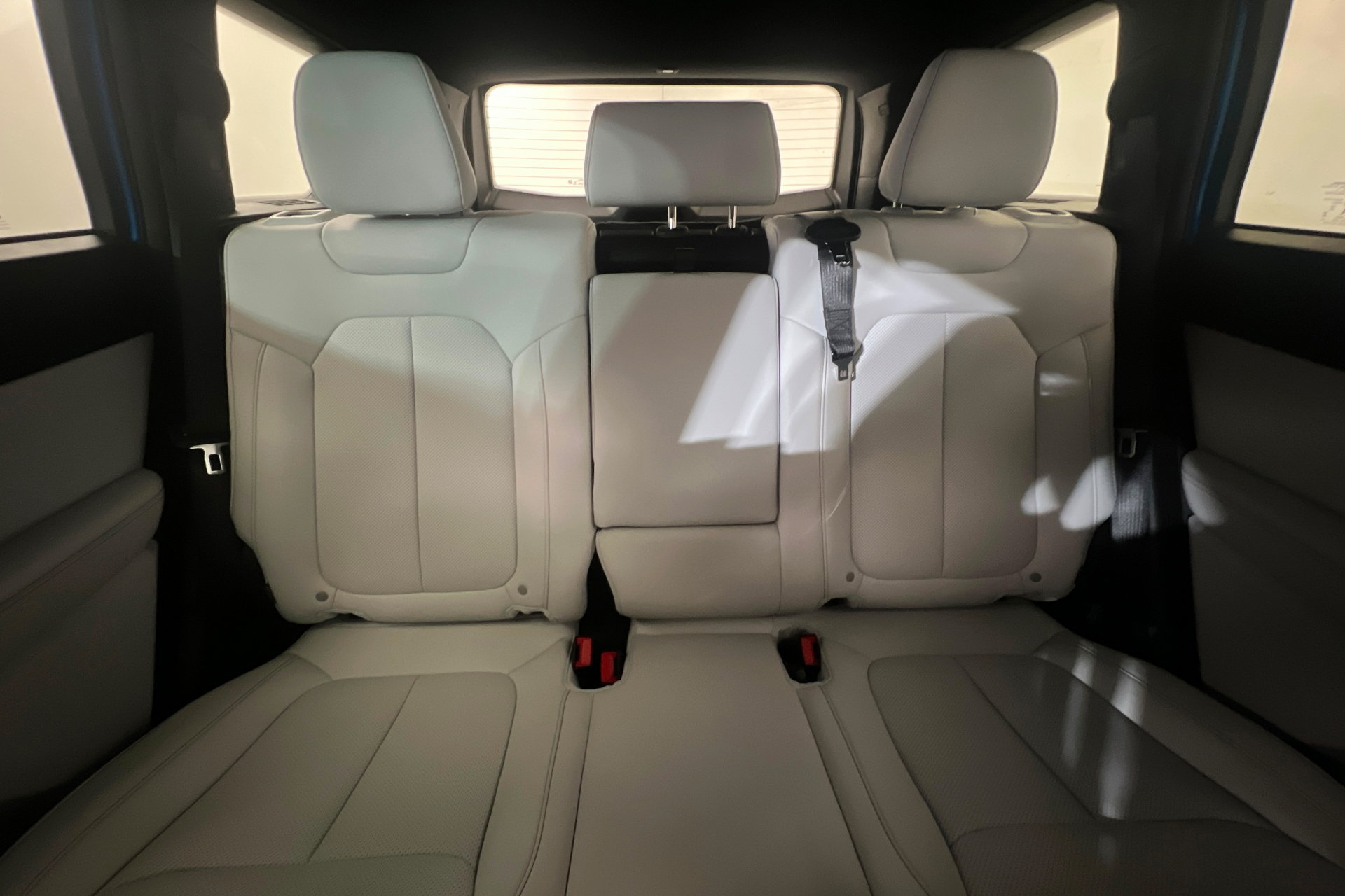 New 2026 Jeep Cherokee Limited AWD/4WD image 24