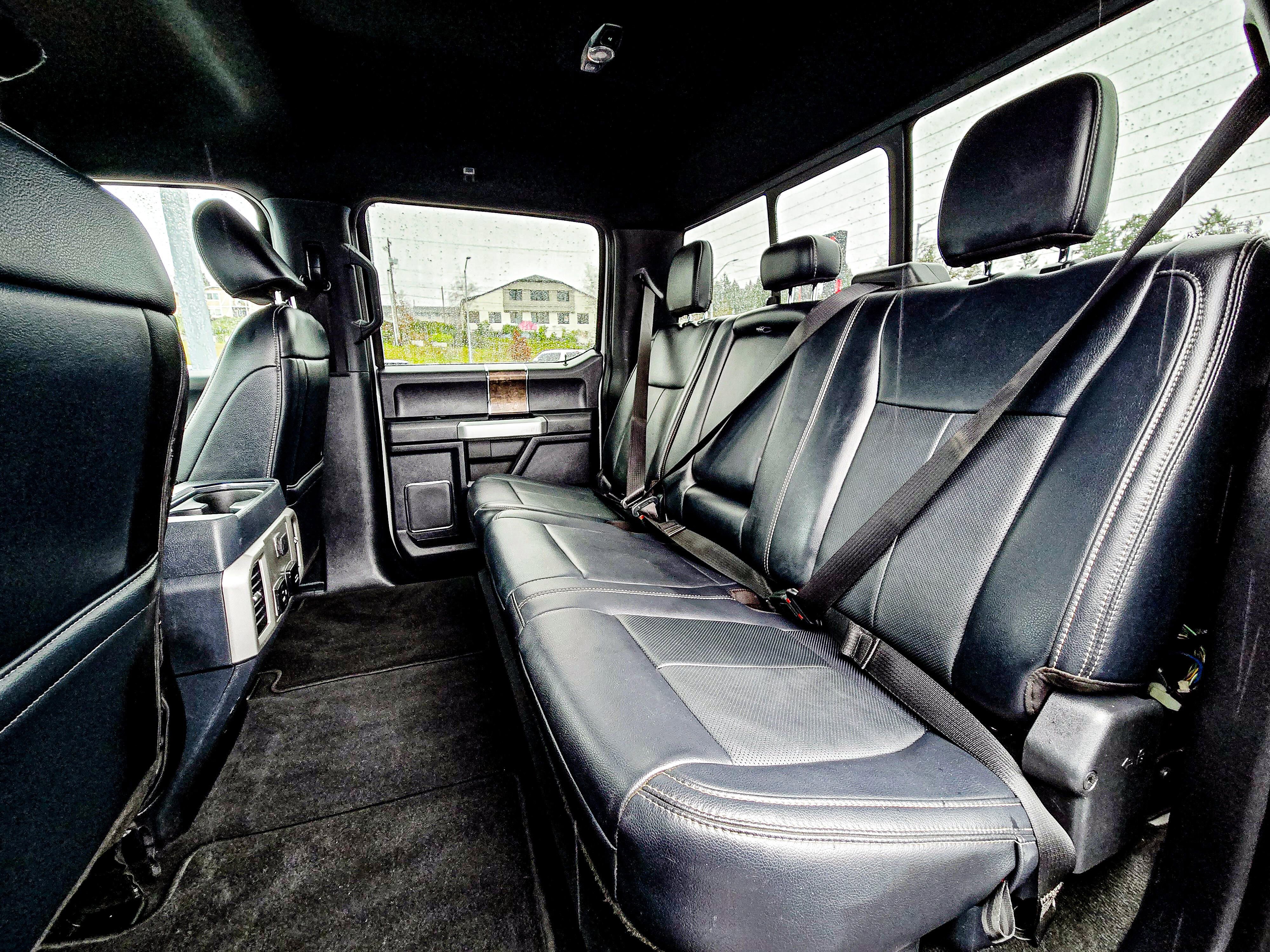 Used 2022 Ford F250 Lariat w/ Lariat Value Package image 12