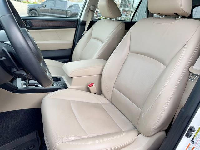 Used 2019 Subaru Outback 2.5i Limited w/ Popular Package #2 image 14