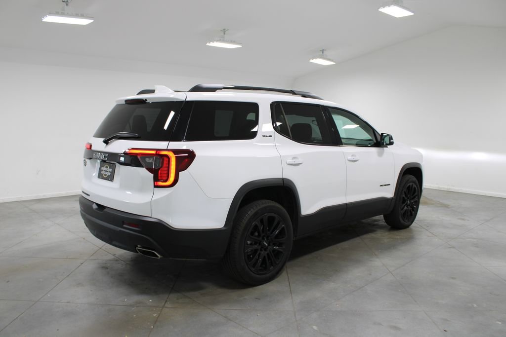 Used 2022 GMC Acadia SLE w/ Driver Convenience Package image 9