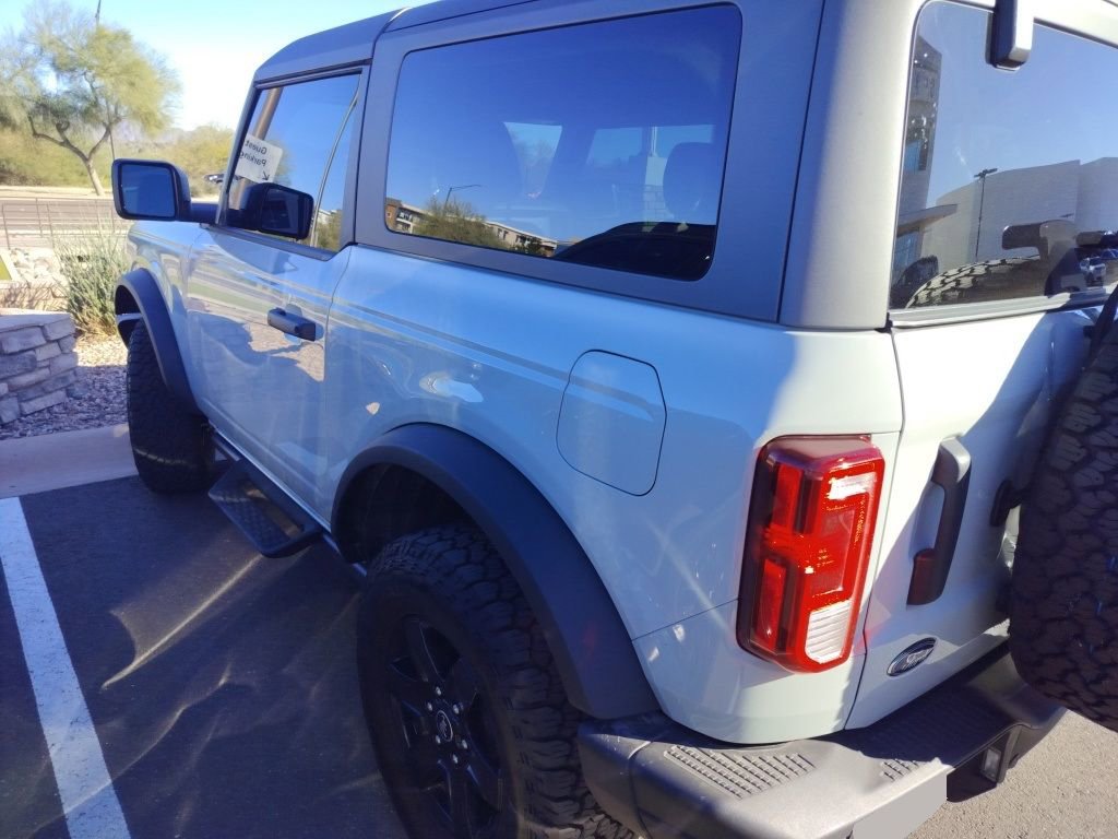 Used 2024 Ford Bronco Black Diamond image 4