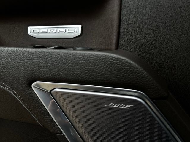 Used 2022 GMC Sierra 1500 Denali w/ Denali Reserve Package AWD/4WD image 25