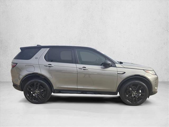 Certified 2025 Land Rover Discovery Sport Dynamic SE image 4