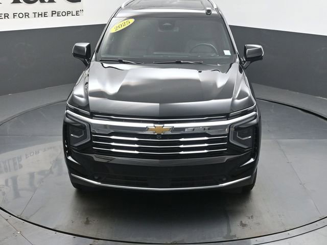 Used 2025 Chevrolet Suburban LT w/ Comfort Package AWD/4WD image 60