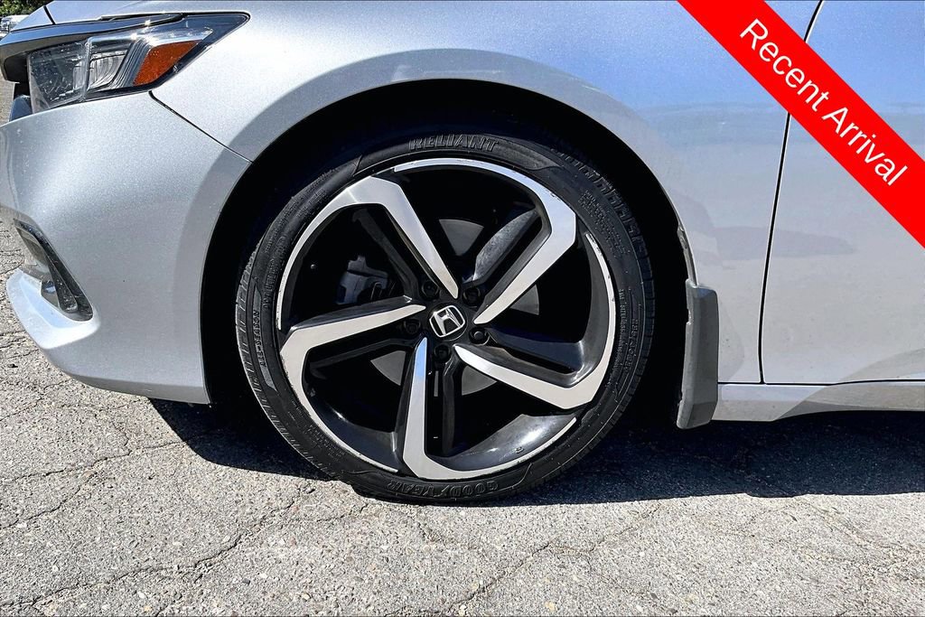 Used 2022 Honda Accord Sport image 8